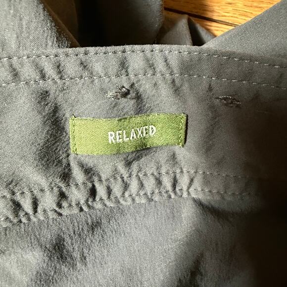 REI Co-Op Convertible Cargo Hiking Pants Mens 40x32 Gray Nylon Stretch Outdoors - Picture 5 of 10